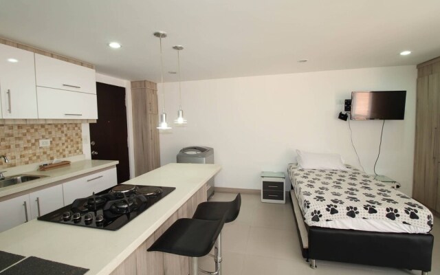 Apartamento Estudio Con 3 Camas Poblado Piso Alto