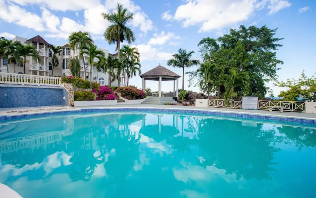 Palm View At Sky Castles Ocean View