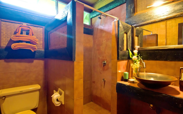 Hmong Hilltribe Lodge