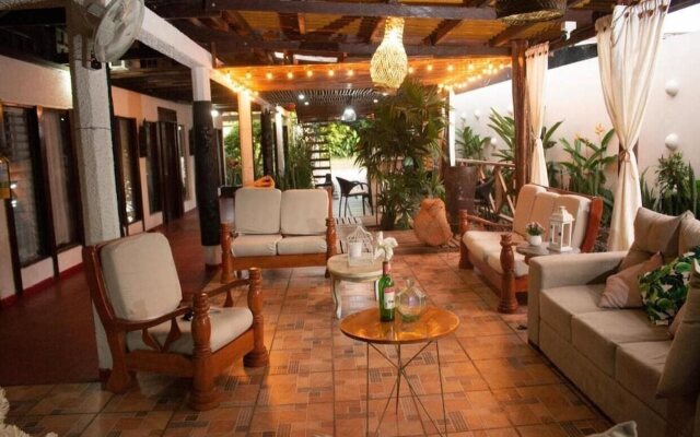 Hotel Madreselva