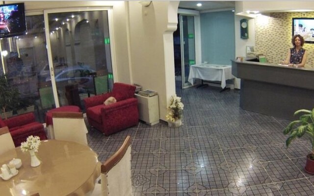 Anil Hotel