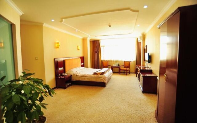 Kunming Jiyang Hot Spring Hotel