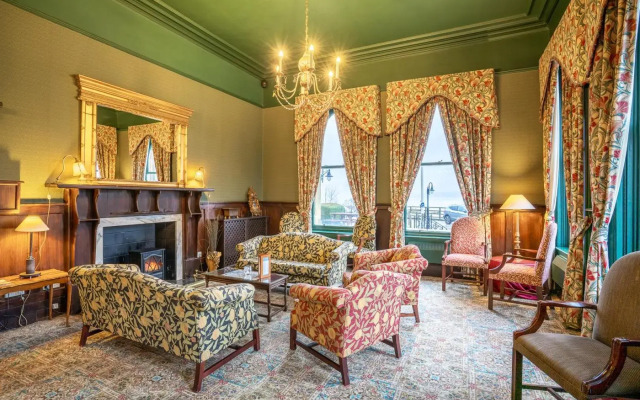 Ballachulish Hotel