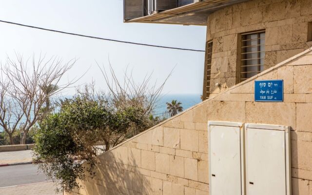 Jaffa Beach House