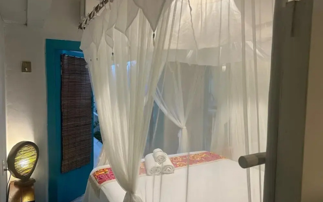 Suíte Casa do Tesouro no Quadrado - com L'Occitane - recém inaugurada