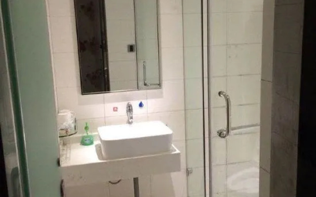 Huamao Business Hotel(Zhongsheng Plaza)