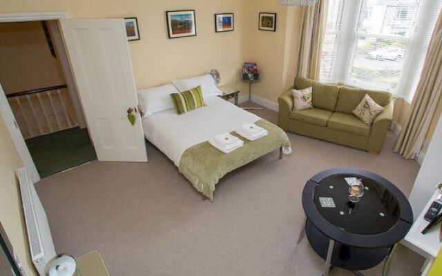 Studios At Glenthorne