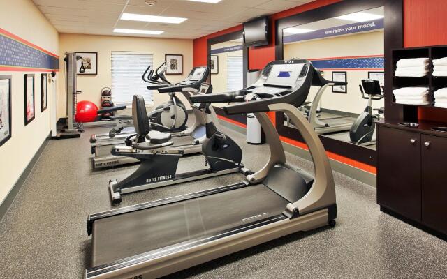 Hampton Inn & Suites Millington