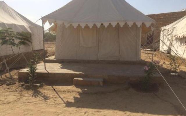 Royal Desert Safari Resort and Camp