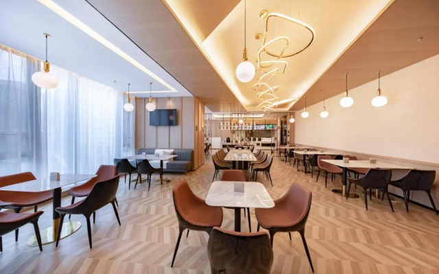 Atour Hotel Hing-Tech Zone Wuyue Square Kunming