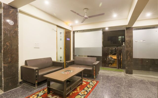 FabExpress Star Guest House