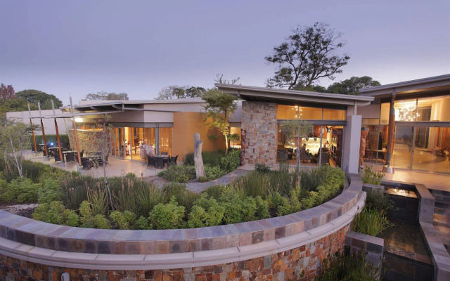 Seven Villa Hotel and Spa