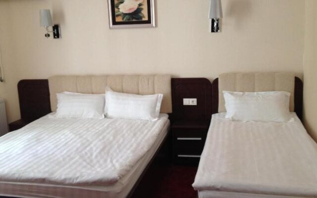 Hotel Mondial