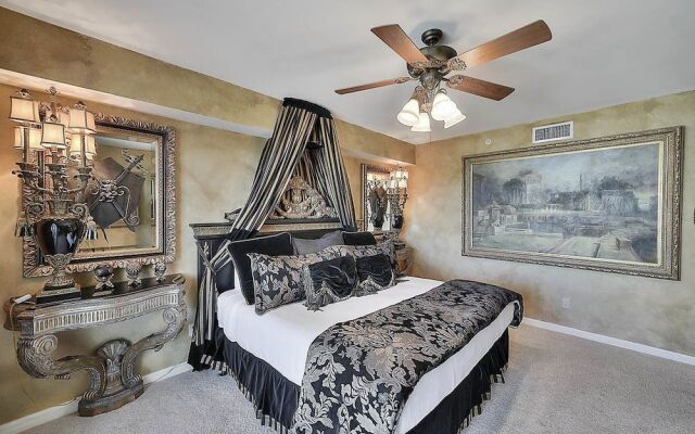 Maison Par Leau by RedAwning