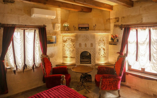 Maccan Cave Hotel