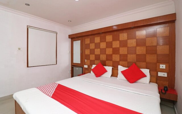 Hotel Monohar Inn By OYO Rooms