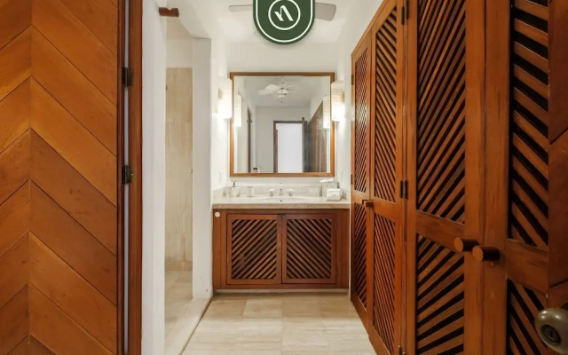 Punta Ixtapa PH6 in Guerrero