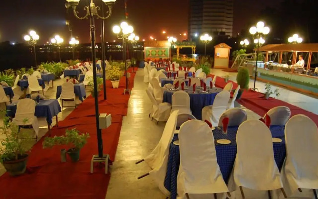 Beach Luxury Hotel