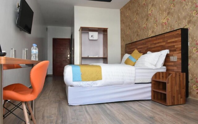 Centric Hotel