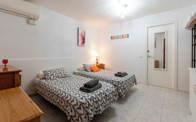 Villa Tricia 6 Bedroom Las Americas