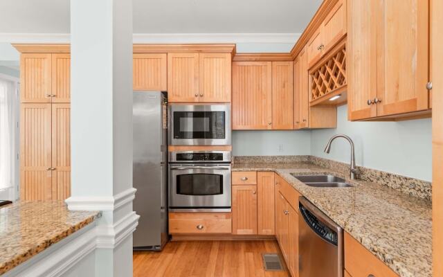 Village Place 6B - Bella Tybee