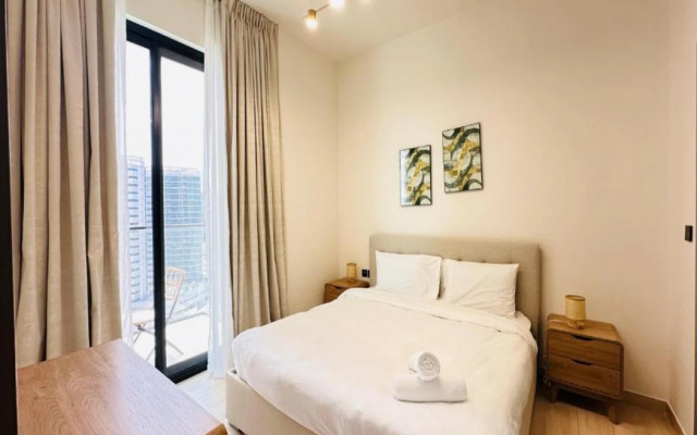 OYO 1287 Home Fully Furnished 1Bed At JVC