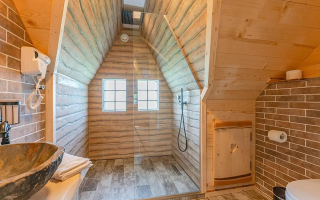 Cabane de Poveste