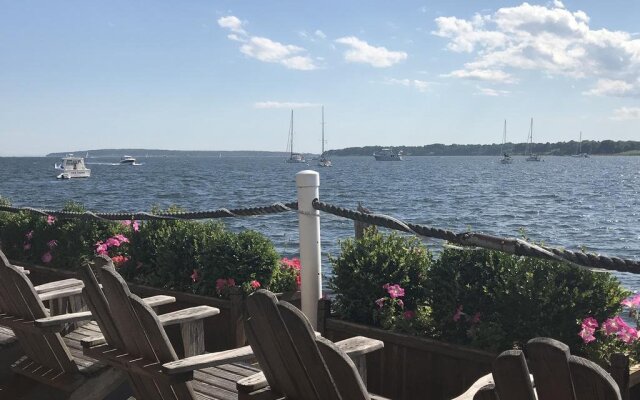 Bristol House Bed & Breakfast Inn