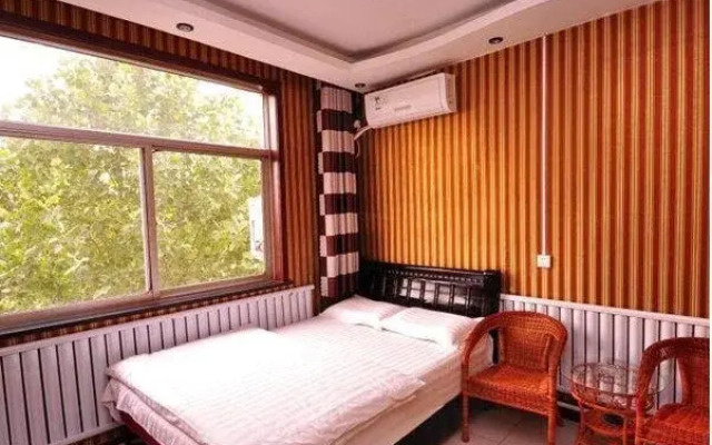 Dezhou Linyi Fuhao Business Inn