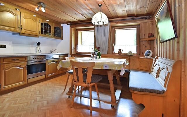 Paradisiacal Apartment in Wieden With Garden