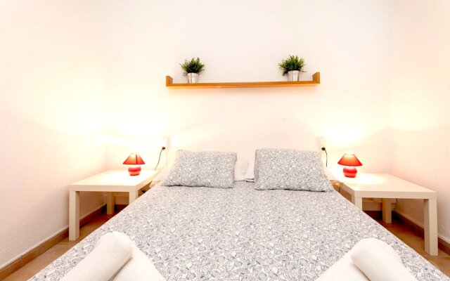 Rentbcn Gaudi Apartments