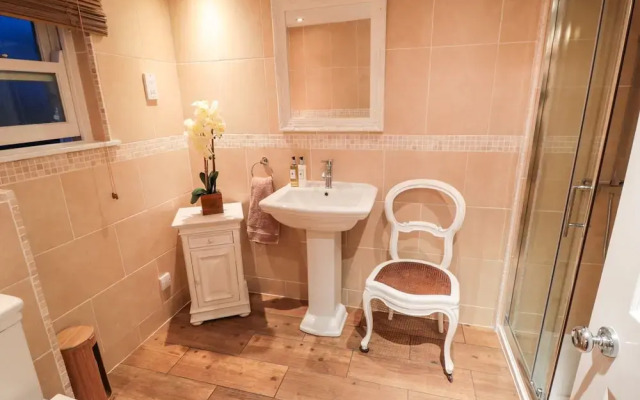Sneaton Hall Apartment 4