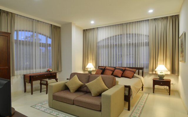 The Golden Wells Residence