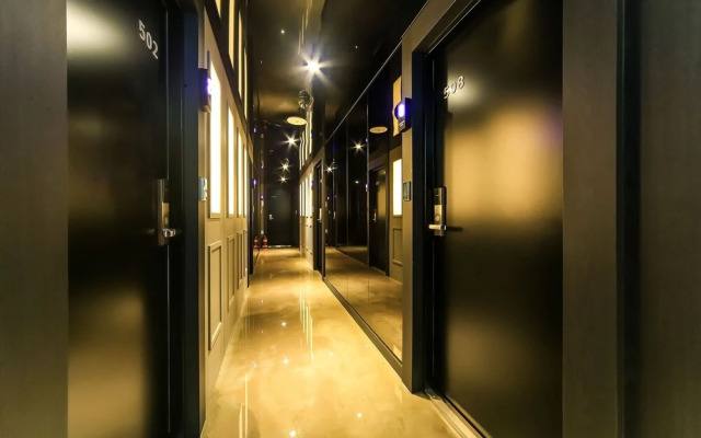 Busan Daeyeondong Hotel Smith