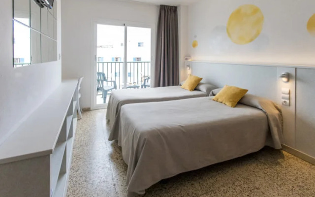 Hostal Tarba