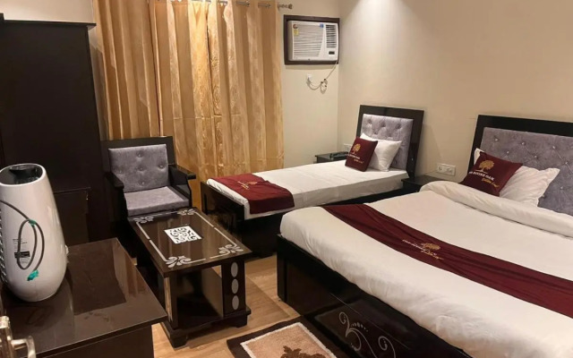 The Divine Oak Golden Leaf