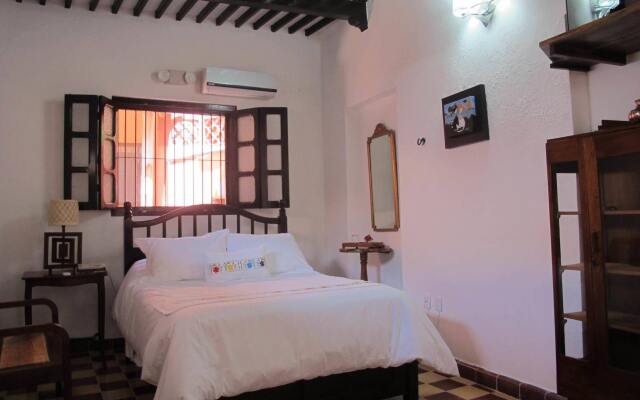 Casa de Zari B&B
