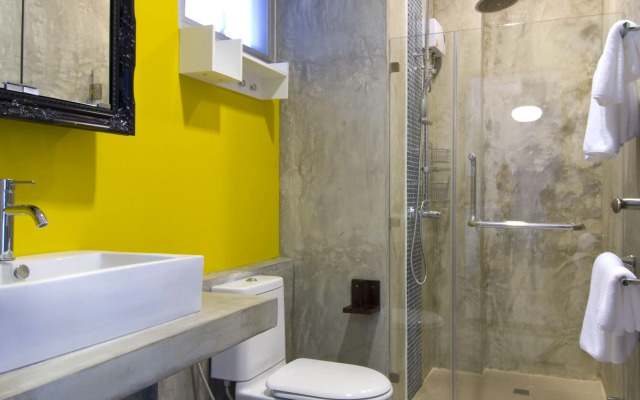 T Series Place(formerly 212 Serviced Apartment)