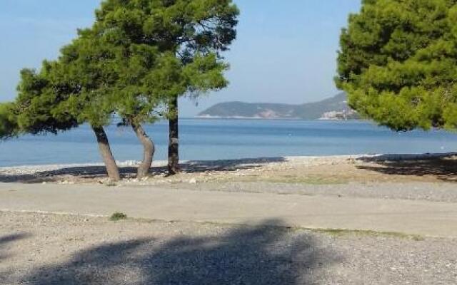 Apartments Kalamperovic