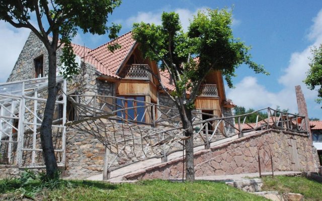 Отель Apaga Resort