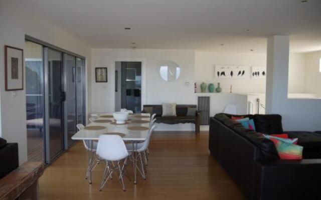 Spectacular Holiday Living