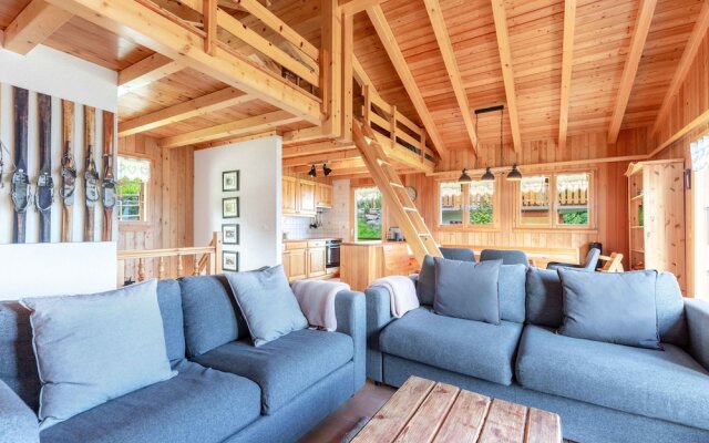 Chalet Belle Vue 10 Pers Fireplace Apple TV