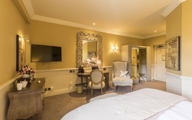 Coombe Abbey Hotel