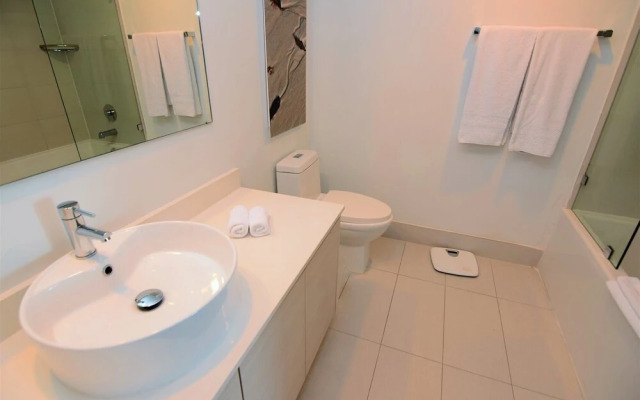 Bay, Ocean & Skyline View 2 Bed 2 Bath Residence @ Beachwalk Resort
