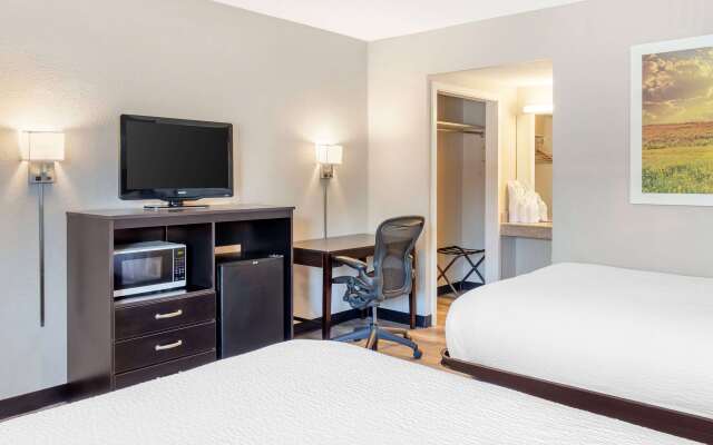 Days Inn by Wyndham Wrightstown McGuire AFB/Bordentown