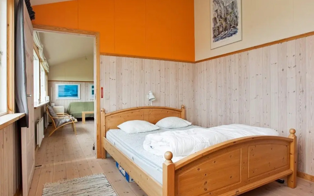 6 Person Holiday Home in Farevejle