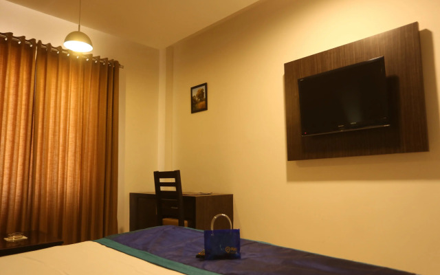OYO Premium Near Trichy Bus Stand