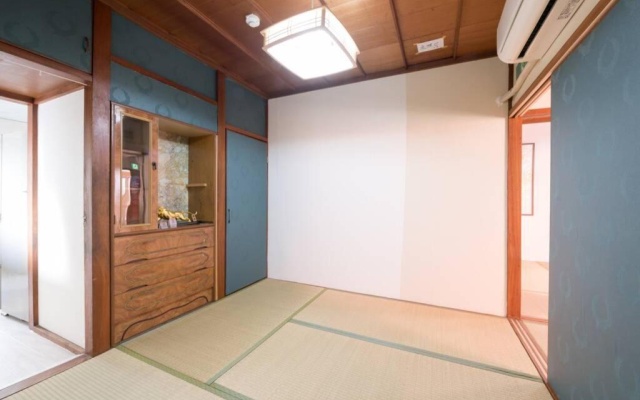90平米一戸建てコンドミニアム最大定員13名様 – Guest Rooms – Naha