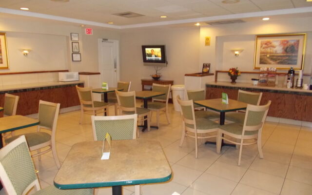 Magnuson Hotel Hattiesburg