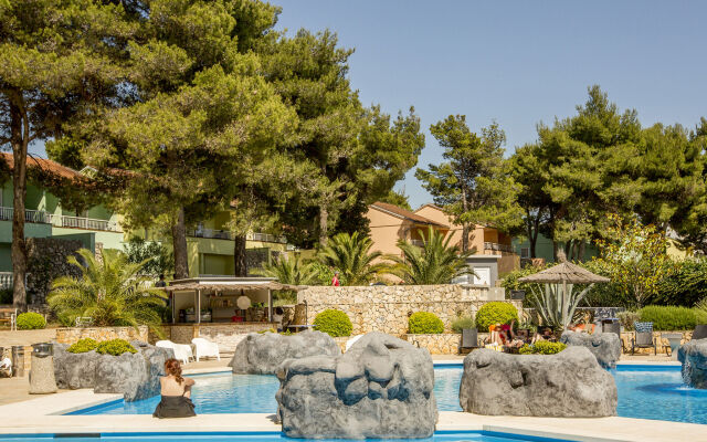 Matilde Beach Resort